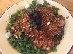 -拈签一笑黄牛肉辣卤串串