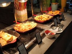 -海口绿发希尔顿酒店-田园汇自助餐·三文鱼·海鲜