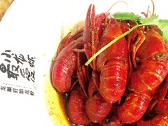 -龙巢盱眙龙虾·牛蛙·烧烤宵夜(八卦岭店)