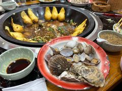 -边江铁锅炖鱼(振八街店)