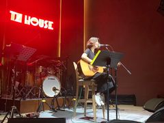 -TZ House音乐现场(来福士中心店)