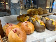 -CARINO BAKERY&CAFE(人广来福士店)