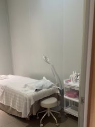 -苑苑vbeauty科技美容SPA