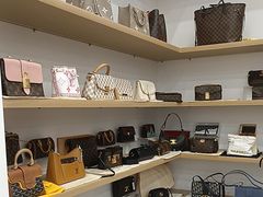 -海星奢选二手奢侈品手表包包鉴定回收寄卖(墨玉南路店)