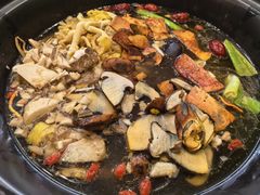-菌乡缘·野生菌蒸汽鱼火锅(江边夜市店)