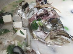 -姜君·千岛湖鱼头馆(浦东大道店)