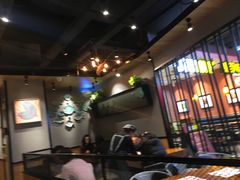 大堂-渝是乎川渝小炒(新世界百货望京店)