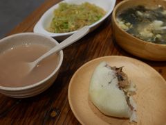 -一两饭川味素食餐厅