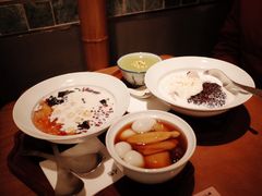 娟姗奶大满贯-RUXU入续鸳鸯糖水铺(万菱汇店)