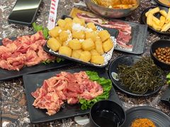 -啊美丽炭火烤肉(滑翔一店)