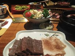 -肉魁屋·烧肉·烧鸟·酒场(高新店)
