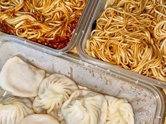 炸酱拌面-食惠里小笼包面馆(越秀店)