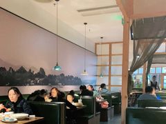 大堂-老头儿油爆虾(金鹰世界店)