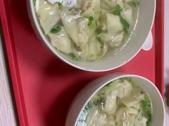 -周震馄饨