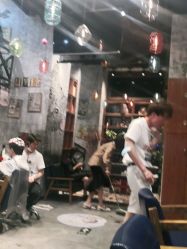 点击看大图 -T.1 hair salon烫染接发