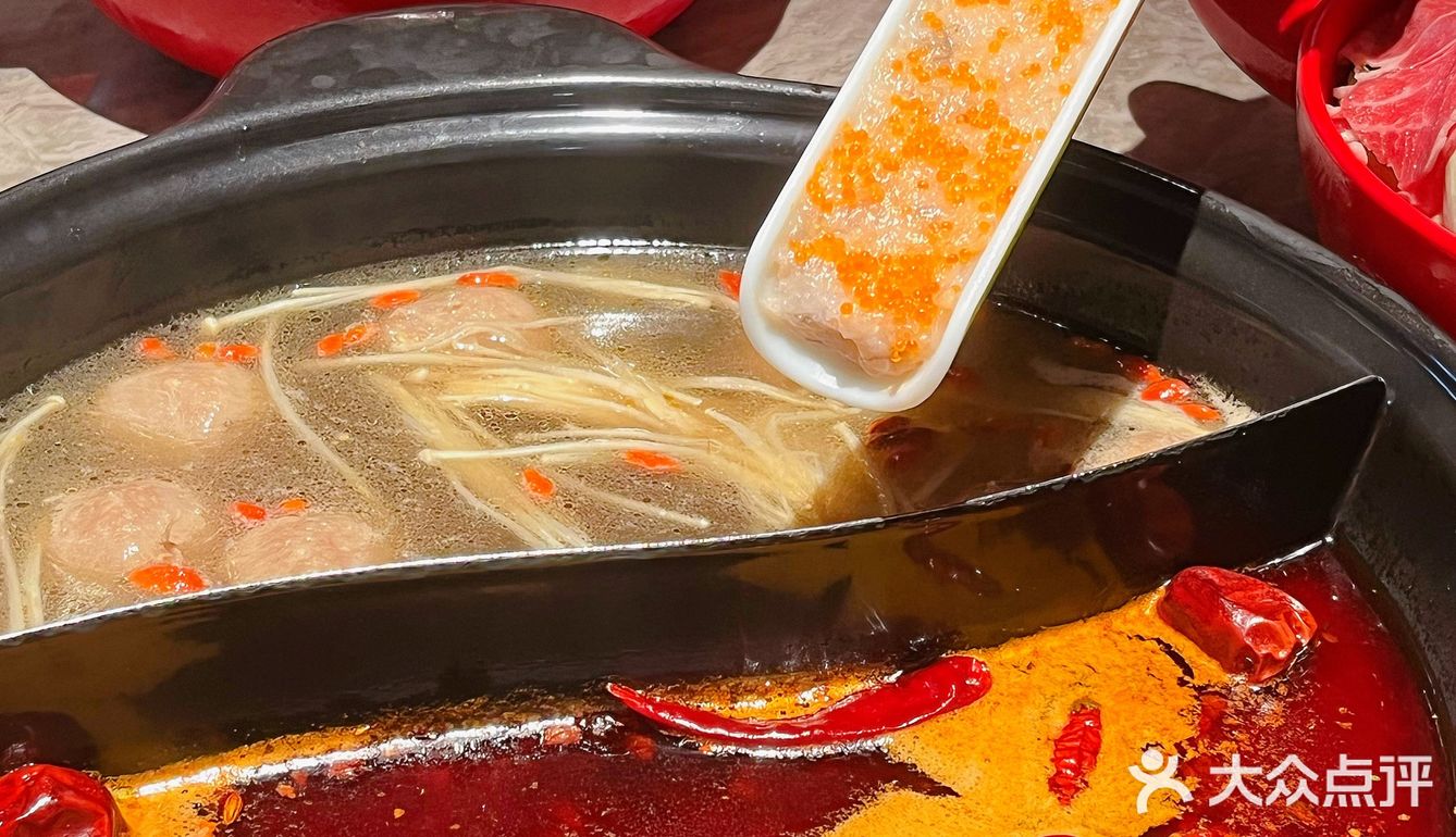 和喜欢的人一起吃牛肉串串火锅zui巴适｜唐粩丫·串串火锅