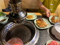 -釜御山海鲜烤肉火锅自助(新城市中心店)