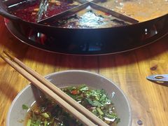 -正南齊北重庆老火锅(光华村直营店)
