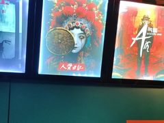 -荒岛实景沉浸密室(江汉路1店)