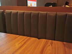 -必胜客(威高广场店)