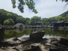 -灵岩山风景区