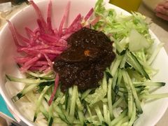 -黑八私房老北京炸酱面