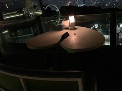 -草山夜未眠景观餐厅