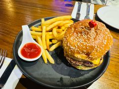 -1886德国汽车餐厅(外滩中央店)