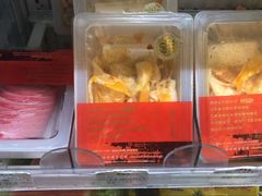 -全家便利店(襄阳南路店)