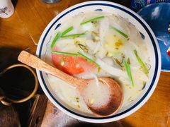 蒙自鸡汤过桥米线-雀舞云南菜(天津天河城购物中心店)