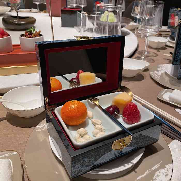 桐君阁·潮餐厅-"前几天中午去的,味道服务都还不错,环境应.