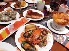 -四海一家自助餐(益田假日广场店)