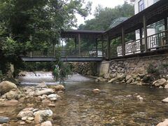 -燕子河大峡谷天坑仙境