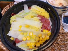 腊肠煲仔饭-堂屋糖水店(愚园店)