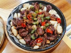 -老东镇啤酒屋海鲜加工·蒸汽海鲜·海鲜烧烤(台东店)