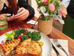 超级牛肉帕尼尼-O'mills Sourdough Bakery&Bistro(永嘉路店)