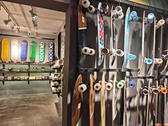 -聚点滑板SPOT SKATE(常熟路店)