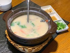 -小城粥道·海胆鲜虾粥(解放广场店)