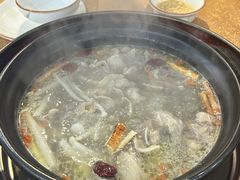 -濠轩阁特色生蚝火锅(水湾路店)