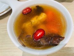 -卢家妈妈·西餐厨房(卜蜂中心店)
