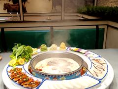 -羊来顺冰煮鲜羊 铁锅烀羊肉(中央大街店)