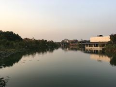 -上海怡沁园度假酒店