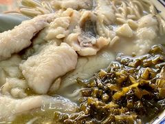 -明呈黄鱼面馆(斜土路店)