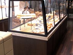 面包甜点陈列柜-81bakery(关山路店)