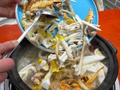 -菌之家·专业纯野生菌火锅·特色炒菌