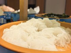 -龍歌自助小火锅(市南金茂湾店)