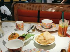 -泰椰里·泰国餐厅(智慧城广百广场店)