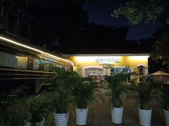 -火车头法国西餐厅