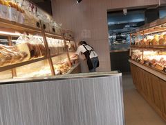 面包甜点陈列柜-大快乐烘焙坊(沙井店)