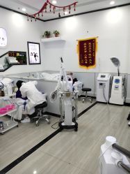 -蕾特恩专业祛痘·皮肤管理